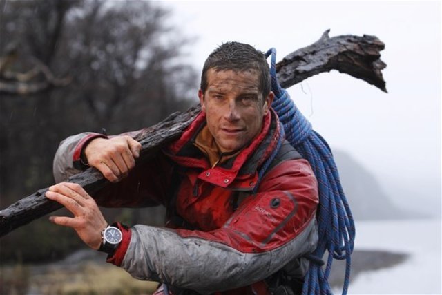 Meğer Bear Grylls herkesi böyle uyutmuş! Tüm foyası ortaya çıktı.