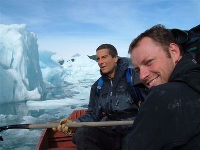 Meğer Bear Grylls herkesi böyle uyutmuş! Tüm foyası ortaya çıktı.