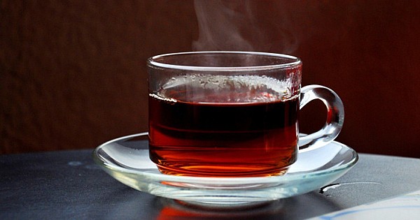 Uzmanlar Uyardı. Çay İçenlere Önemli Uyarı