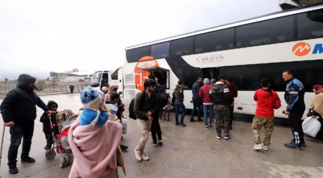 Bolu'daki göçmenler Edirne'ye doğru yola çıktı