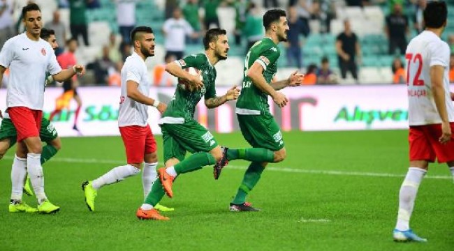 Bursaspor, Cesar Grup Ümraniyespor ile deplasmanda karşılaşacak