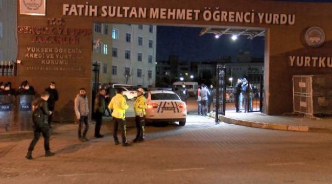 Avrupa'dan gelen Türkler gece de yurtlara yerleştirildi