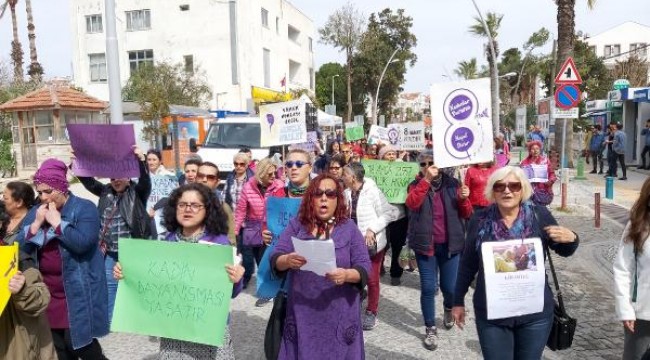 Datçalı kadınlardan '8 Mart' yürüyüşü