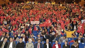 Diyarbakır'da 8 Mart, evlat nöbeti tutan annelerin katılımıyla kutlandı