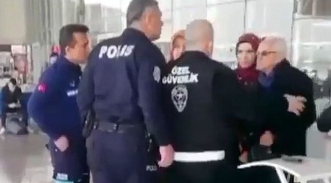 Manisa'daki Görüntüler Tepki Çekmişti: Polis, Kötü Davrandığı Yaşlı Adamın Evine Gidip Özür Diledi