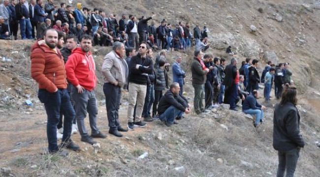 Stadyuma giremeyen taraftarlar maçı dağlardan izledi