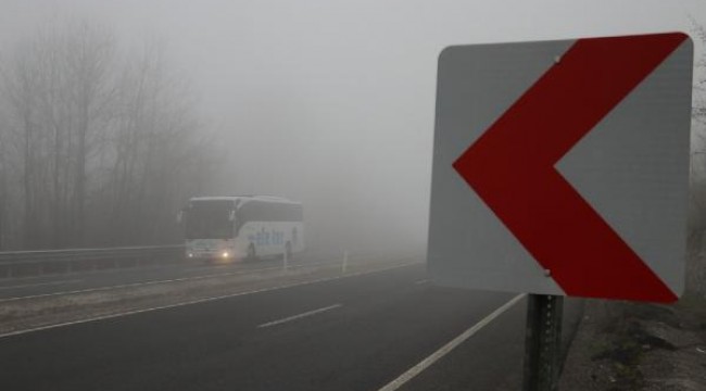 Zonguldak'ta yoğun sis; görüş mesafesi 10 metreye düştü