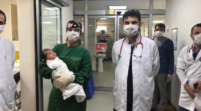 Batman'da 1 aylık Muhammed bebek, koronavirüsü yendi