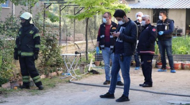 Denizli'de vahşet: Uyuyan oğlunu başına keserle vurup, koltuğu ateşe vererek öldürdü