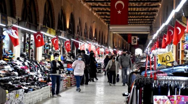 Edirne'nin tarihi çarşısı, esnafın 'WhatsApp' oylamasıyla açıldı