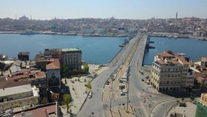 Eminönü ve Karaköy'deki sakinlik havadan görüntülendi