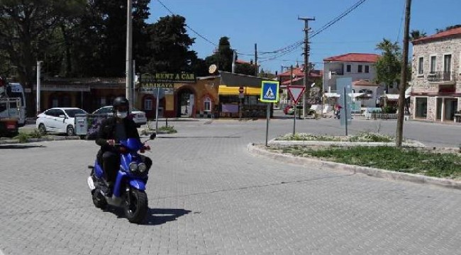 Foça'da Belediye Başkanı Gürbüz'den motosikletli denetim