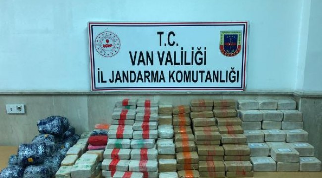 İran sınırında 138 kilo eroin ele geçirildi