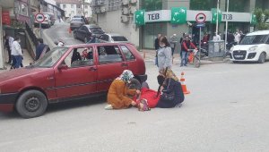 Kadın sürücü, çarptığı yaralı kadının başında ağladı