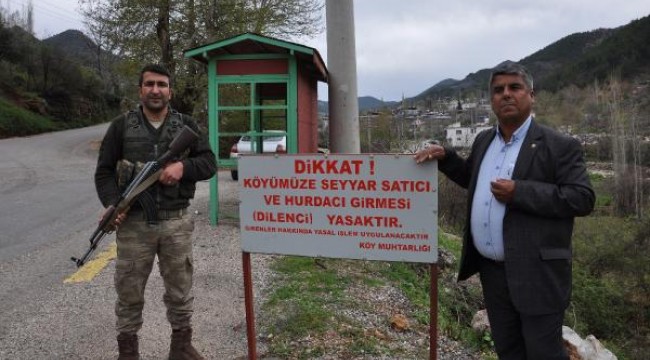 Mahalleli kendini karantinaya aldı, ev ziyaretleri yasaklandı