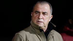 Terim: İtiraz etme zamanı değil. Çıkıp oynayacağız