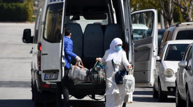 Umre dönüşü karantinaya alınan 350 kişi, evlerine gönderildi