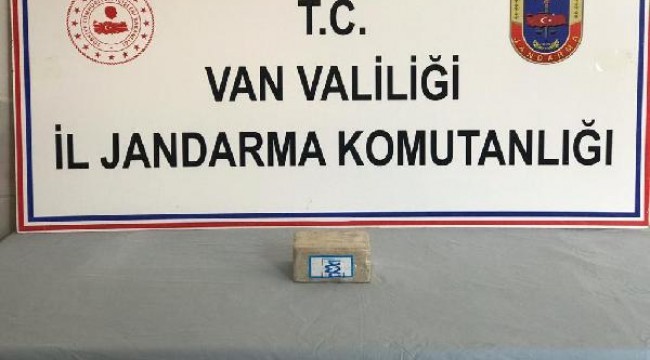 Van'da, arazide 1 kilo eroin bulundu