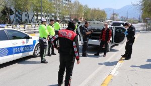 Yasağı dinlemedi, 'sevgilim iç çamaşırlarımı ve paramı alıp kaçtı' dedi