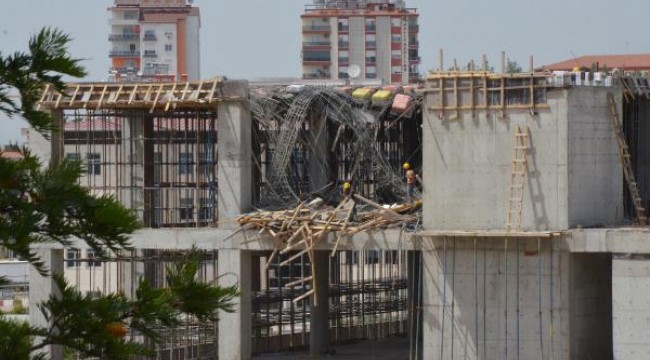 Antalya'da inşaatta çökme: 2 işçi yaralı