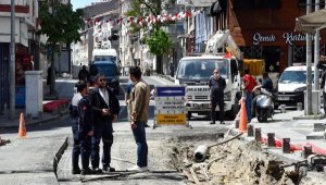 Çorlu'da yol çalışmasında doğal gaz borusu patladı