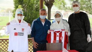 Demir Grup Sivasspor'da takıma koronavirüs testi