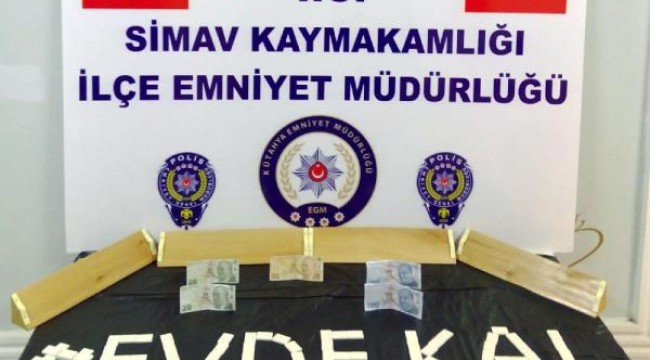 Evde kumar oynarken yakalanan 5 kişiye, 15 bin 750 lira ceza 