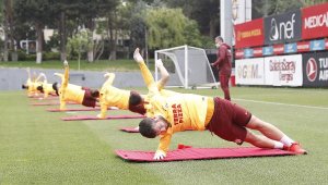 Galatasaray'da hazırlıklar kaldığı yerden devam