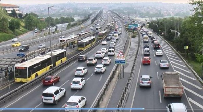 İstanbul'da trafik yoğunluğu yüzde 42'lere ulaştı