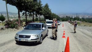 Sıcaklardan bunalan vatandaşlar, kısıtlama öncesi yaylalara çıktı