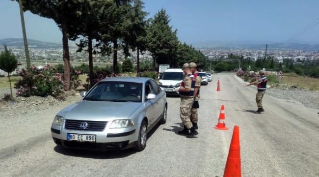 Sıcaklardan bunalan vatandaşlar, kısıtlama öncesi yaylalara çıktı