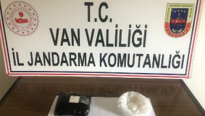 Otobüs yolcusu, 1,5 kilo metamfetaminle yakalandı