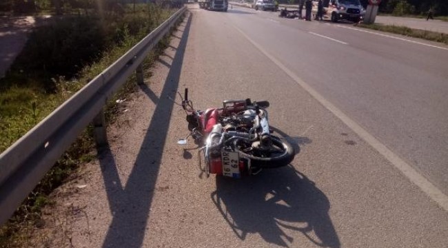 Otomobil ile çarpışan motosikletin sürücüsü öldü