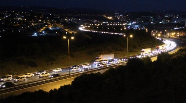 Bayramın son gününde Kocaeli geçişinde yoğunluk başladı