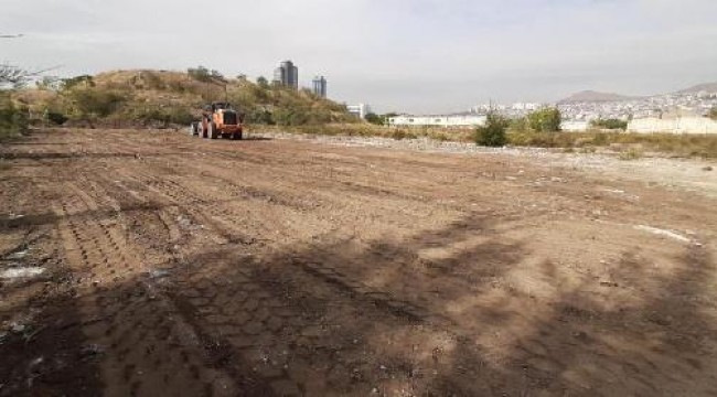 İzmir'de konteyner kentin inşaatına başlandı