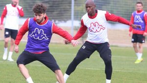 Antalyaspor ile Hatayspor, 44 yıl sonra karşılaşıyor