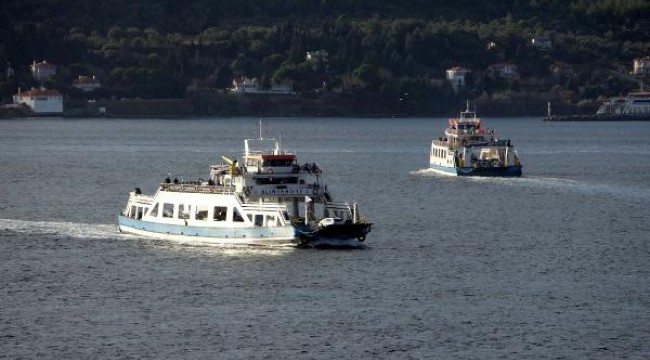 Gökçeada ve Bozcaada'ya yarınki bazı feribot seferleri iptal edildi