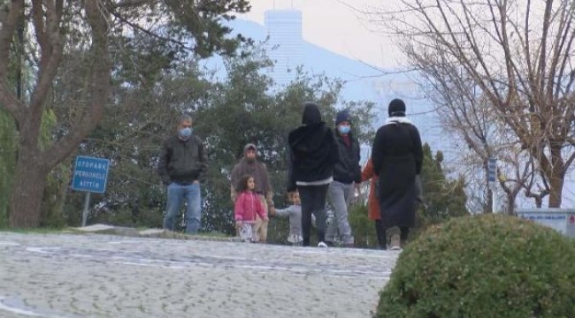 İstanbul'a geçen yıl mevsimin ilk karı bugün yağmıştı... Aynı yerde şimdi 15 derece