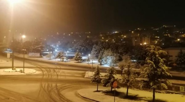 Kayseri'nin Hacılar ilçesine kar yağdı