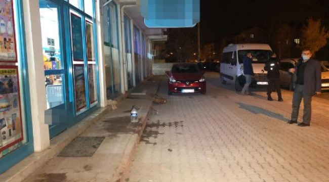 Market çalışanlarını biber gazıyla etkisiz hale getirip, 25 bin lirayla kaçtılar