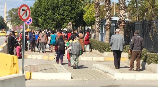 Büyük operasyonun şüphelileri içeride, yakınları dışarıda yoğunluk oluşturdu