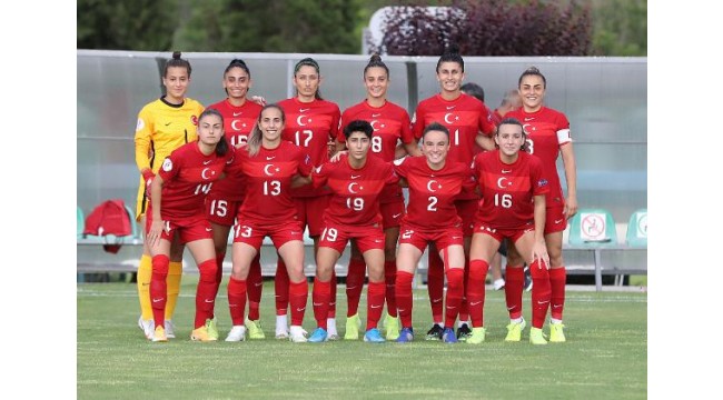 A Milli Kadın Futbol Takımı'nın hazırlık kampı kadrosu açıklandı