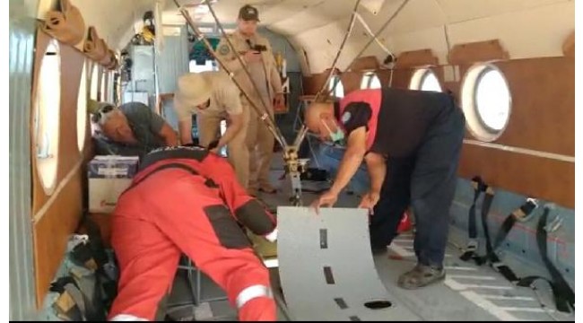 Yangın söndürme helikopterine giren yılan panik yarattı