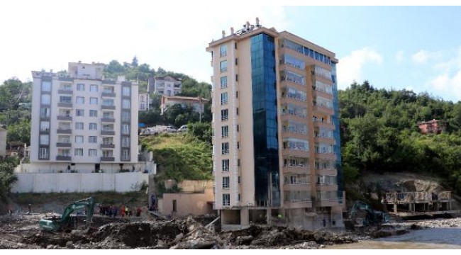 Kastamonu'da sel felaketinde can kaybı 60'a çıktı