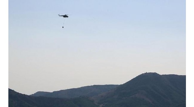 OGM: Tunceli'de 2 helikopter ve 1 uçakla yangına müdahale sürüyor