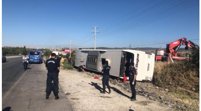 Uşak'taki otobüs kazasında yaralılar taburcu edildi