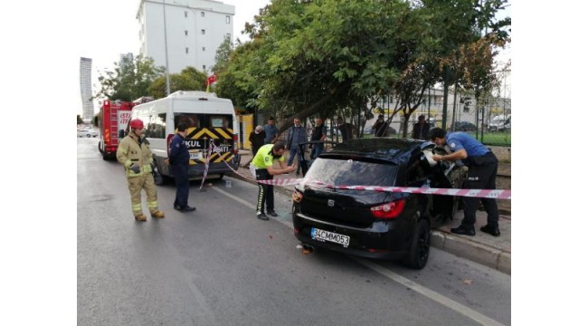 Kartal'da alkollü sürücü kaza yaptı, 3 yaralı