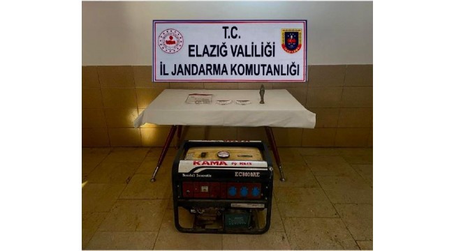 Elazığ'da 'Meryem Ana' heykeli ele geçirildi